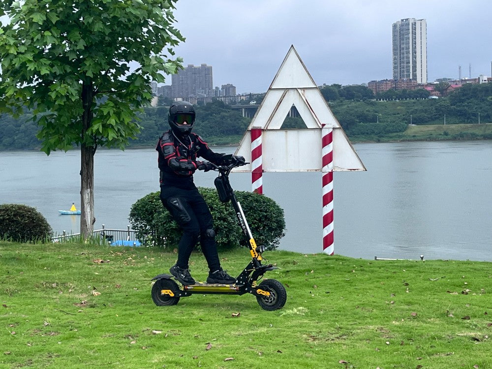 5 Smallest Electric Scooter Suitable for Adults: An Expert Engineering Guide