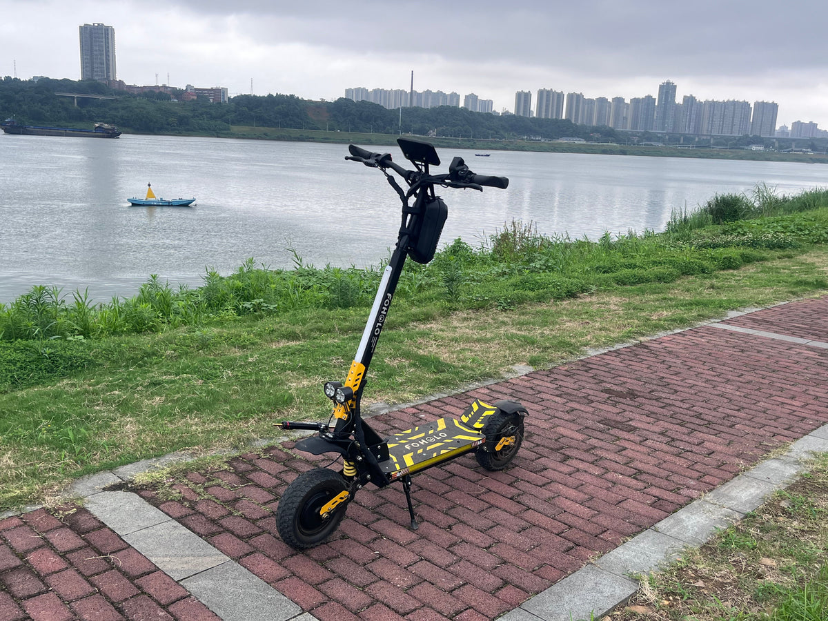 How Fast Does an Apollo Scooter Go? A 2026 Professional Speed Guide
