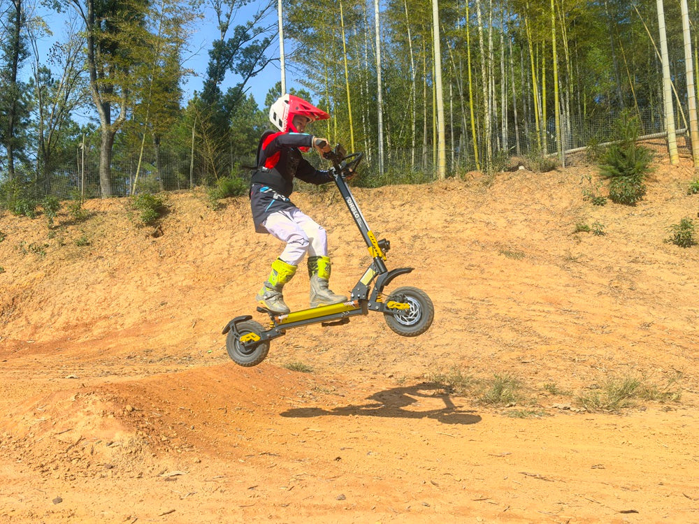 How Long Does an Off-Road Scooter Battery Last? An Expert Technical Guide